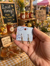 Load image into Gallery viewer, Handmade Bee Earrings ππ»