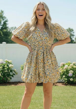 Load image into Gallery viewer, Faye Dress (Plus Size) 🌼✨

