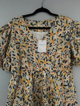 Load image into Gallery viewer, Faye Dress (Plus Size) 🌼✨
