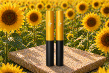 Load image into Gallery viewer, Italia Deluxe Gold Liquid Liner
