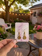 Load image into Gallery viewer, 🐾 Dainty Paw Print Dangle Earrings
